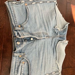 levi’s Shorts 501
